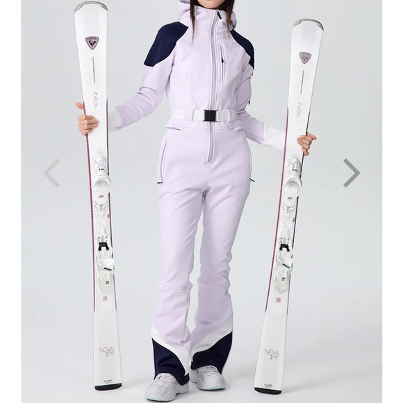 Women's Elegant Retro Lavendar and Black Ski Suit - Picture 1 of 5